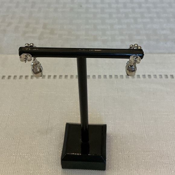 Sapphire Rhinestone Silver Tone Bracelet and Earring Set - Picture 7 of 7